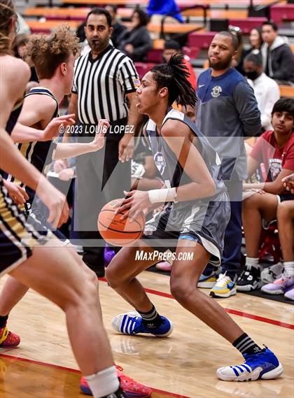 Thumbnail 2 in West Ranch vs. Bishop O'Connell (Nike Extravaganza) photogallery.