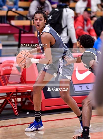 Thumbnail 1 in West Ranch vs. Bishop O'Connell (Nike Extravaganza) photogallery.