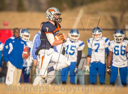 Thumbnail 1 in Briar Woods vs. Courtland (VHSL Division 4 Semifinal) photogallery.