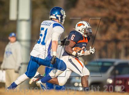 Thumbnail 2 in Briar Woods vs. Courtland (VHSL Division 4 Semifinal) photogallery.