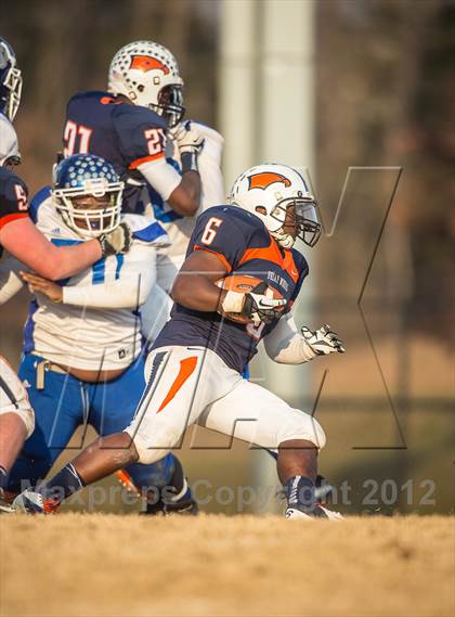 Thumbnail 3 in Briar Woods vs. Courtland (VHSL Division 4 Semifinal) photogallery.