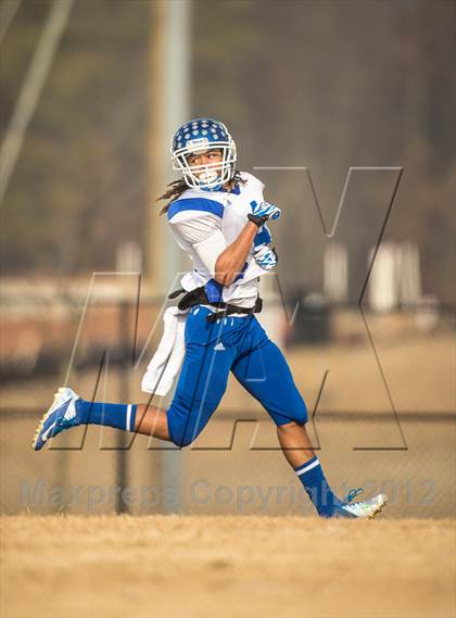 Thumbnail 3 in Briar Woods vs. Courtland (VHSL Division 4 Semifinal) photogallery.