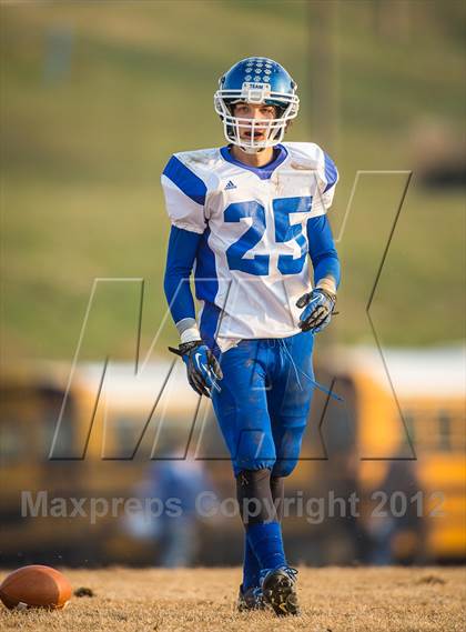 Thumbnail 3 in Briar Woods vs. Courtland (VHSL Division 4 Semifinal) photogallery.