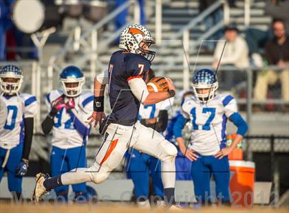 Thumbnail 3 in Briar Woods vs. Courtland (VHSL Division 4 Semifinal) photogallery.