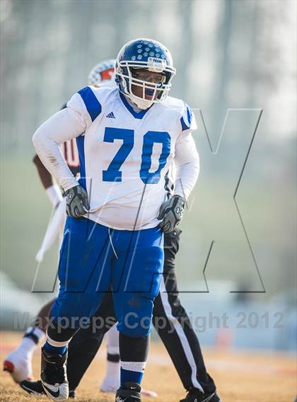 Thumbnail 3 in Briar Woods vs. Courtland (VHSL Division 4 Semifinal) photogallery.