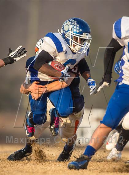 Thumbnail 3 in Briar Woods vs. Courtland (VHSL Division 4 Semifinal) photogallery.