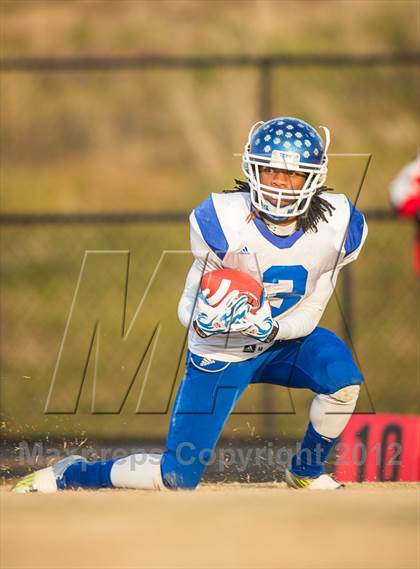 Thumbnail 3 in Briar Woods vs. Courtland (VHSL Division 4 Semifinal) photogallery.