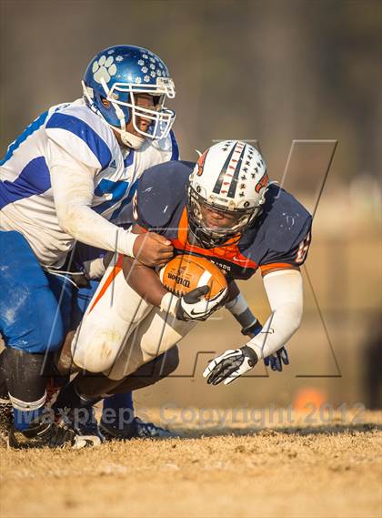 Thumbnail 1 in Briar Woods vs. Courtland (VHSL Division 4 Semifinal) photogallery.