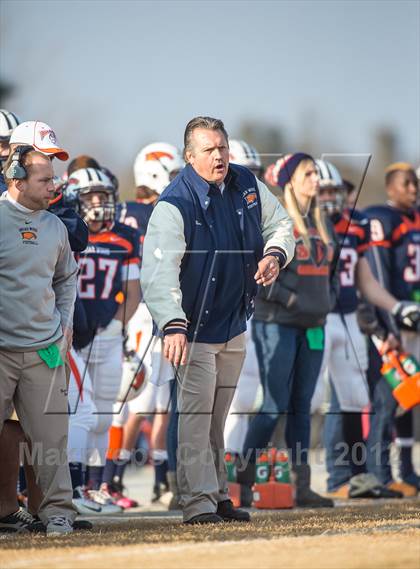 Thumbnail 1 in Briar Woods vs. Courtland (VHSL Division 4 Semifinal) photogallery.