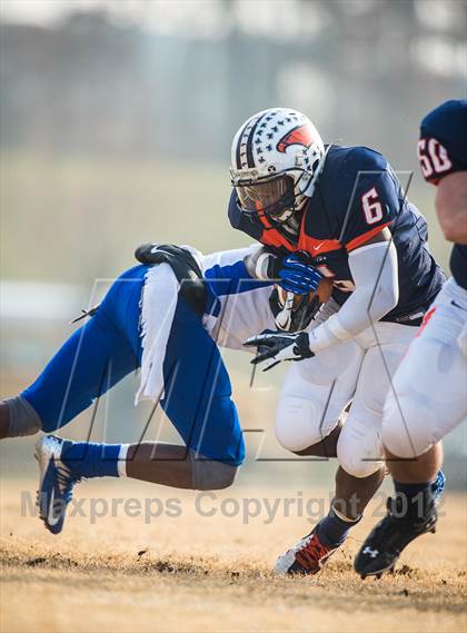 Thumbnail 1 in Briar Woods vs. Courtland (VHSL Division 4 Semifinal) photogallery.