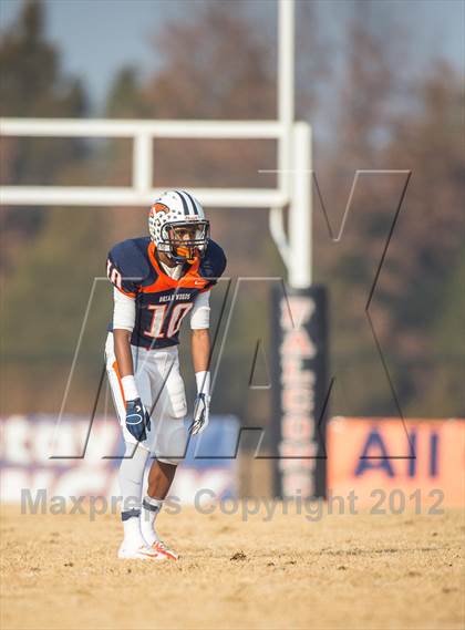 Thumbnail 1 in Briar Woods vs. Courtland (VHSL Division 4 Semifinal) photogallery.