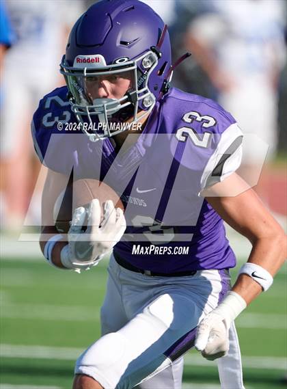 Thumbnail 2 in New Braunfels @ Boerne (Scrimmage) photogallery.