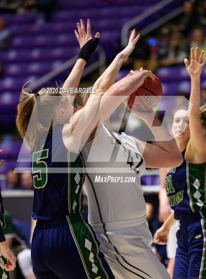 Thumbnail 2 in Snow Canyon vs. Desert Hills (UHSAA 4A Quarterfinal) photogallery.
