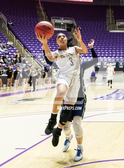 Thumbnail 1 in Snow Canyon vs. Desert Hills (UHSAA 4A Quarterfinal) photogallery.