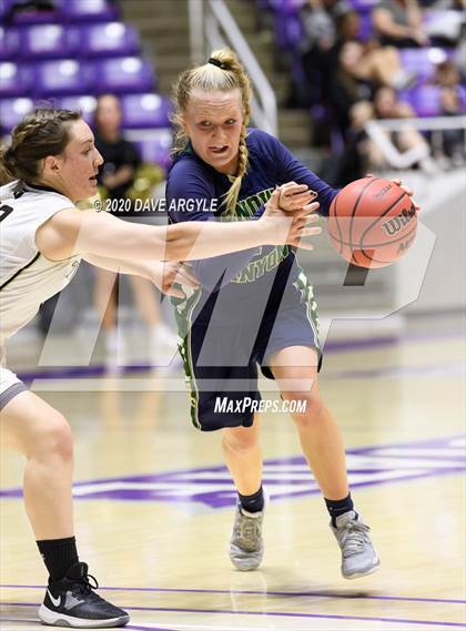 Thumbnail 3 in Snow Canyon vs. Desert Hills (UHSAA 4A Quarterfinal) photogallery.