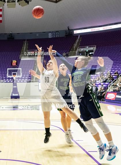 Thumbnail 2 in Snow Canyon vs. Desert Hills (UHSAA 4A Quarterfinal) photogallery.
