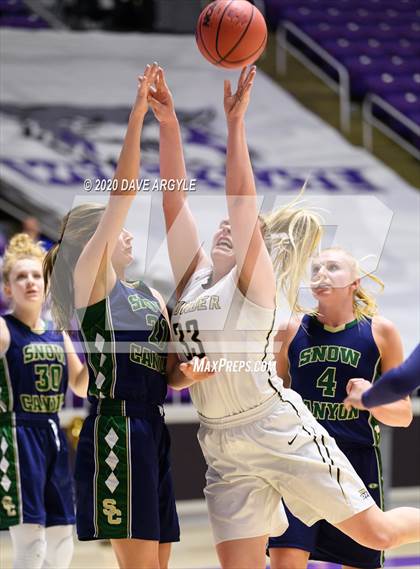 Thumbnail 3 in Snow Canyon vs. Desert Hills (UHSAA 4A Quarterfinal) photogallery.