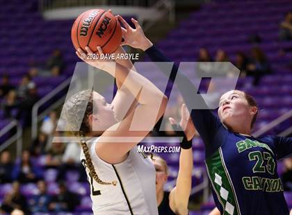Thumbnail 1 in Snow Canyon vs. Desert Hills (UHSAA 4A Quarterfinal) photogallery.