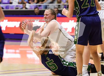 Thumbnail 3 in Snow Canyon vs. Desert Hills (UHSAA 4A Quarterfinal) photogallery.