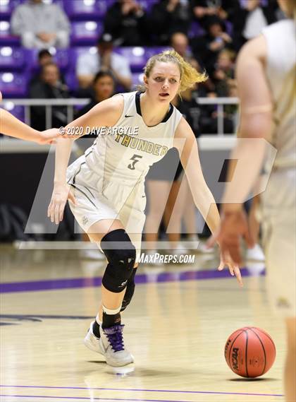 Thumbnail 2 in Snow Canyon vs. Desert Hills (UHSAA 4A Quarterfinal) photogallery.