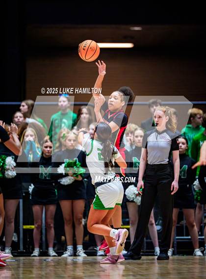Thumbnail 2 in Hardaway vs Murray County (GHSA 2A Championship) photogallery.