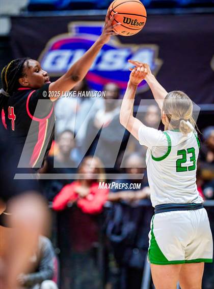 Thumbnail 3 in Hardaway vs Murray County (GHSA 2A Championship) photogallery.