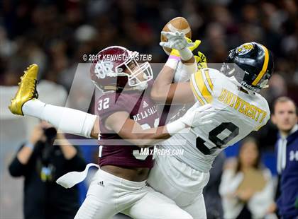 Thumbnail 2 in University Lab vs. De La Salle (LHSAA 3A Final)  photogallery.