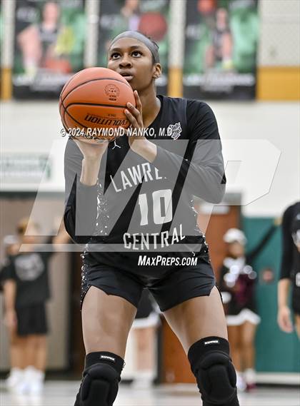 Thumbnail 2 in Lawrence Central @ Pendleton Heights photogallery.