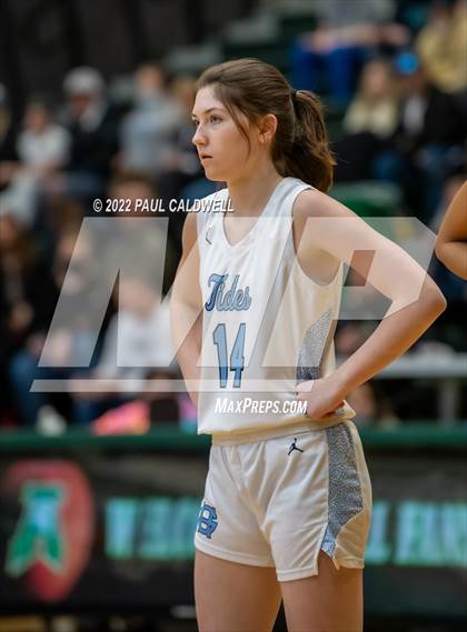 Thumbnail 3 in Lincoln vs Gig Harbor (WIAA 3A District Consolation Final) photogallery.