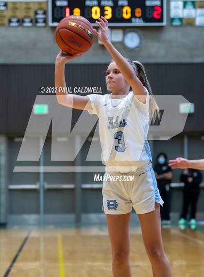 Thumbnail 2 in Lincoln vs Gig Harbor (WIAA 3A District Consolation Final) photogallery.