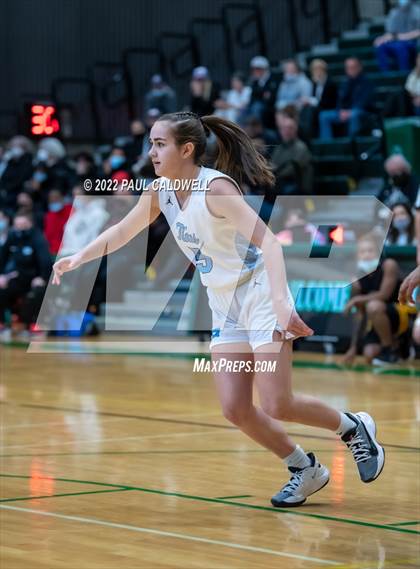 Thumbnail 2 in Lincoln vs Gig Harbor (WIAA 3A District Consolation Final) photogallery.