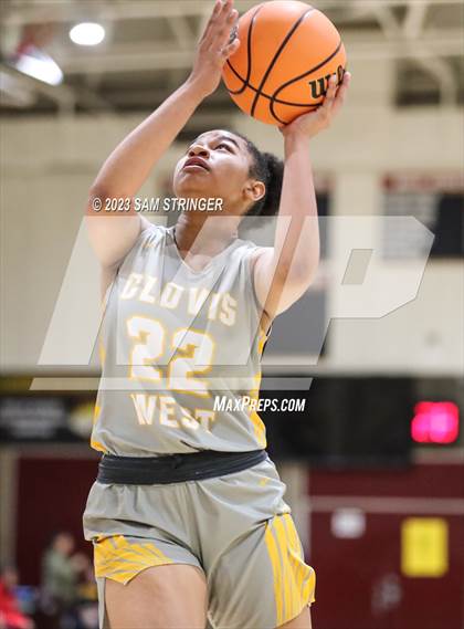 Thumbnail 2 in Chico @ Clovis West (Nike Central Valley Showdown) photogallery.