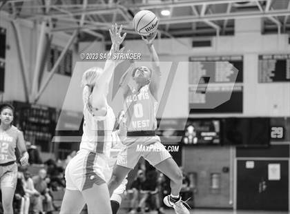 Thumbnail 3 in Chico @ Clovis West (Nike Central Valley Showdown) photogallery.