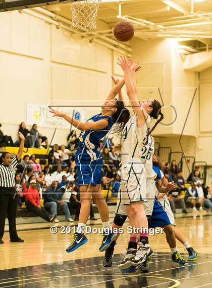 Thumbnail 3 in Mt. Eden vs. Castro Valley (CIF WACC Championship) photogallery.
