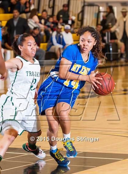 Thumbnail 3 in Mt. Eden vs. Castro Valley (CIF WACC Championship) photogallery.