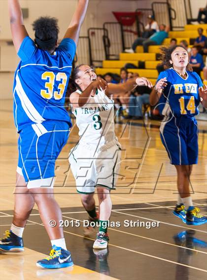 Thumbnail 1 in Mt. Eden vs. Castro Valley (CIF WACC Championship) photogallery.