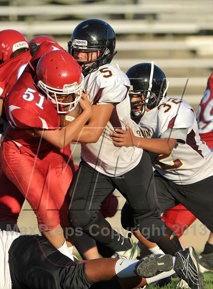 Thumbnail 3 in Florin @ Mira Loma photogallery.