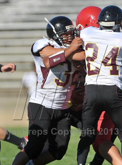 Thumbnail 2 in Florin @ Mira Loma photogallery.