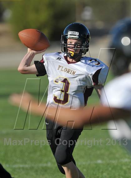 Thumbnail 3 in Florin @ Mira Loma photogallery.