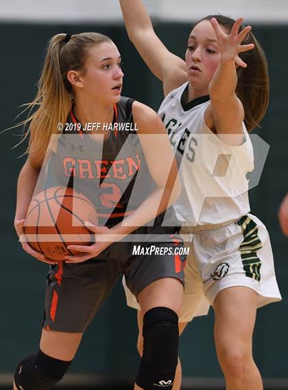 Thumbnail 1 in Green @ GlenOak photogallery.