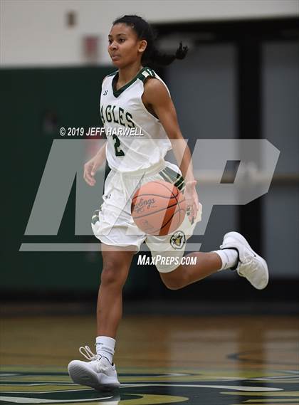 Thumbnail 2 in Green @ GlenOak photogallery.