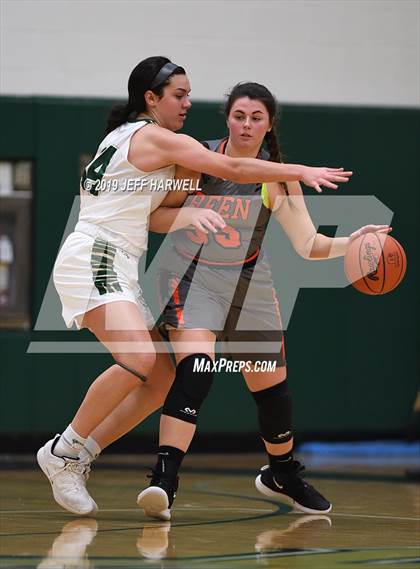 Thumbnail 1 in Green @ GlenOak photogallery.