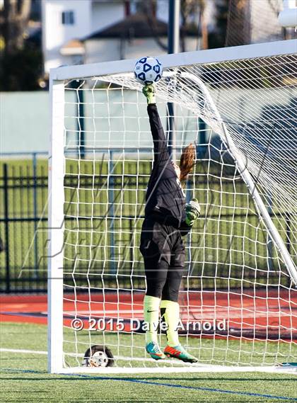 Thumbnail 2 in Hingham vs Concord-Carlisle (MIAA Division 2 Final) photogallery.