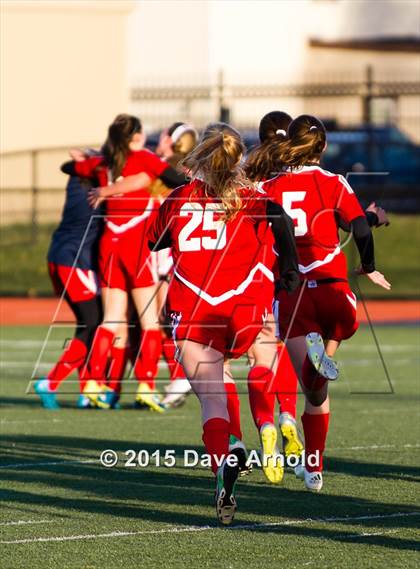 Thumbnail 2 in Hingham vs Concord-Carlisle (MIAA Division 2 Final) photogallery.