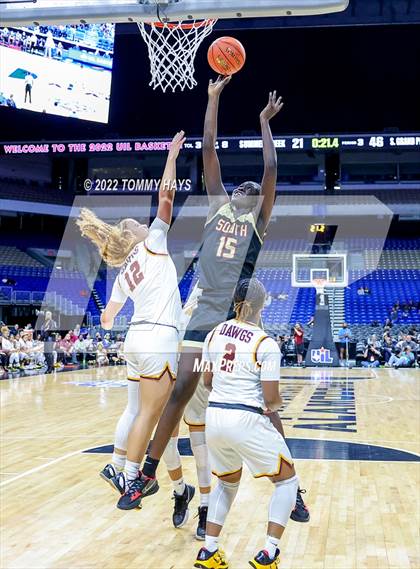 Thumbnail 2 in Summer Creek vs. South Grand Prairie (UIL 6A State Semifinal) photogallery.