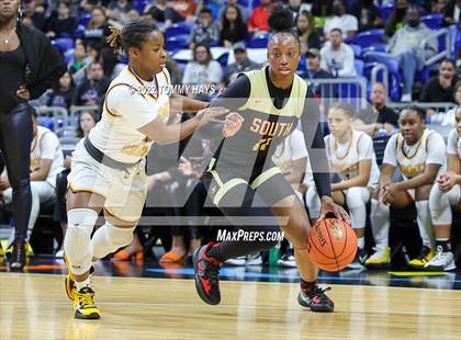 Thumbnail 2 in Summer Creek vs. South Grand Prairie (UIL 6A State Semifinal) photogallery.