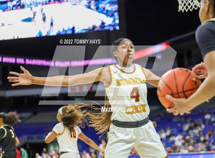 Thumbnail 3 in Summer Creek vs. South Grand Prairie (UIL 6A State Semifinal) photogallery.