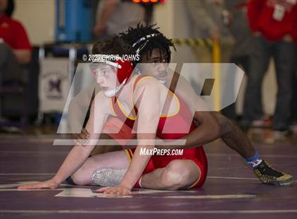 Thumbnail 3 in IHSA  2A Mascoutah Sectional photogallery.