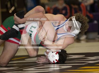 Thumbnail 3 in IHSA  2A Mascoutah Sectional photogallery.