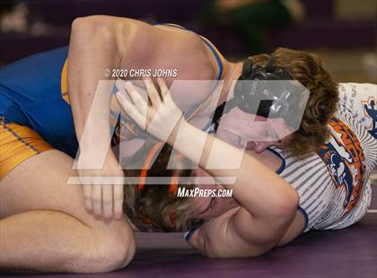 Thumbnail 3 in IHSA  2A Mascoutah Sectional photogallery.